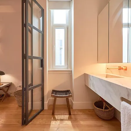 New!luxury Portuguese Design Apt By The River-3br! Apartman *