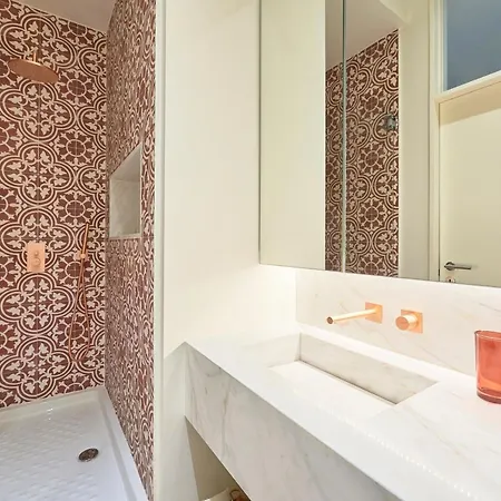 Lejlighed New!luxury Portuguese Design Apt By The River-3br! *