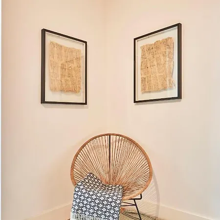 New!luxury Portuguese Design Apt By The River-3br! Lissabon